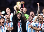 开云体育在线-乌拉圭队大放异彩，进军八强