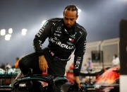 开云体育APP下载-哈斯车队轻取阿斯顿马丁，汉密尔顿点燃赛场