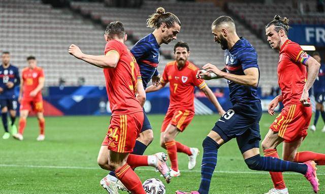 关于威尔士战平瑞士,土耳其遭遇困难的信息 关于威尔士战平瑞士,土耳其遭遇困难的信息