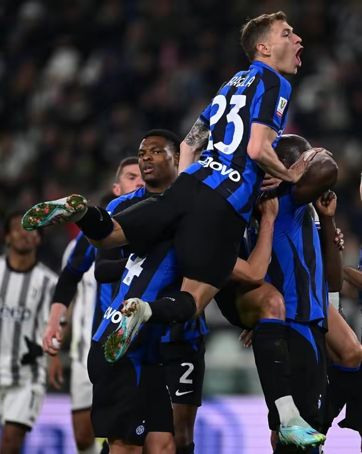 包含尤文图斯客场扳平比分,意甲冠军悬念再增一范的词条 包含尤文图斯客场扳平比分,意甲冠军悬念再增一范的词条