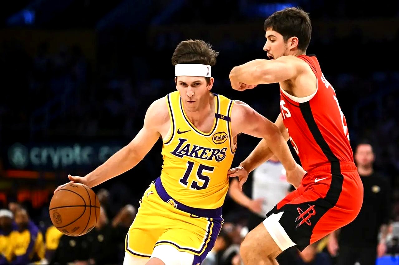 塞尔维亚男篮鏖战雄鹿，波尔津吉斯高光表现的简单介绍