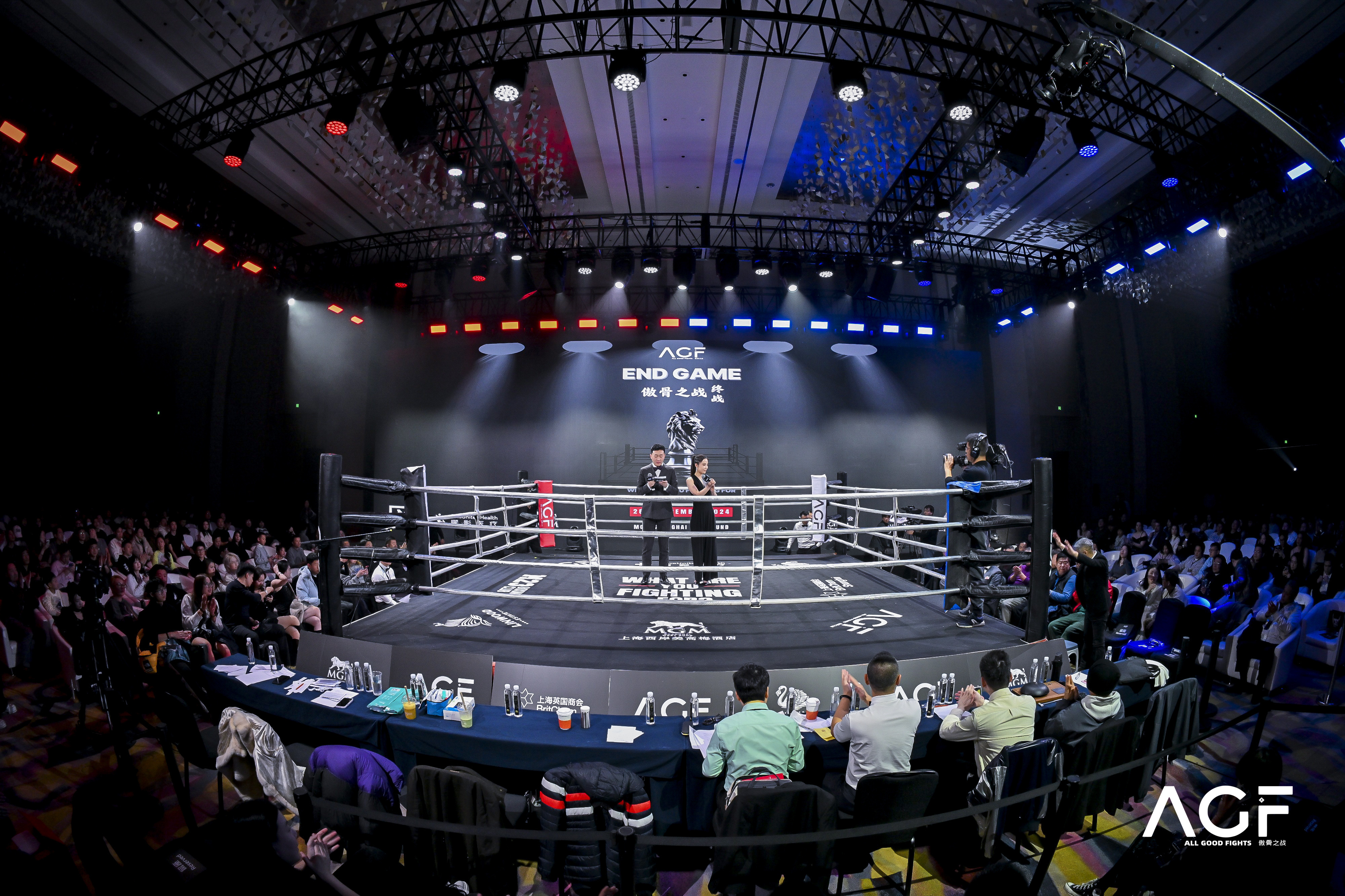 拳击官方发布赛后数据,表现引争议的简单介绍 拳击官方发布赛后数据,表现引争议的简单介绍