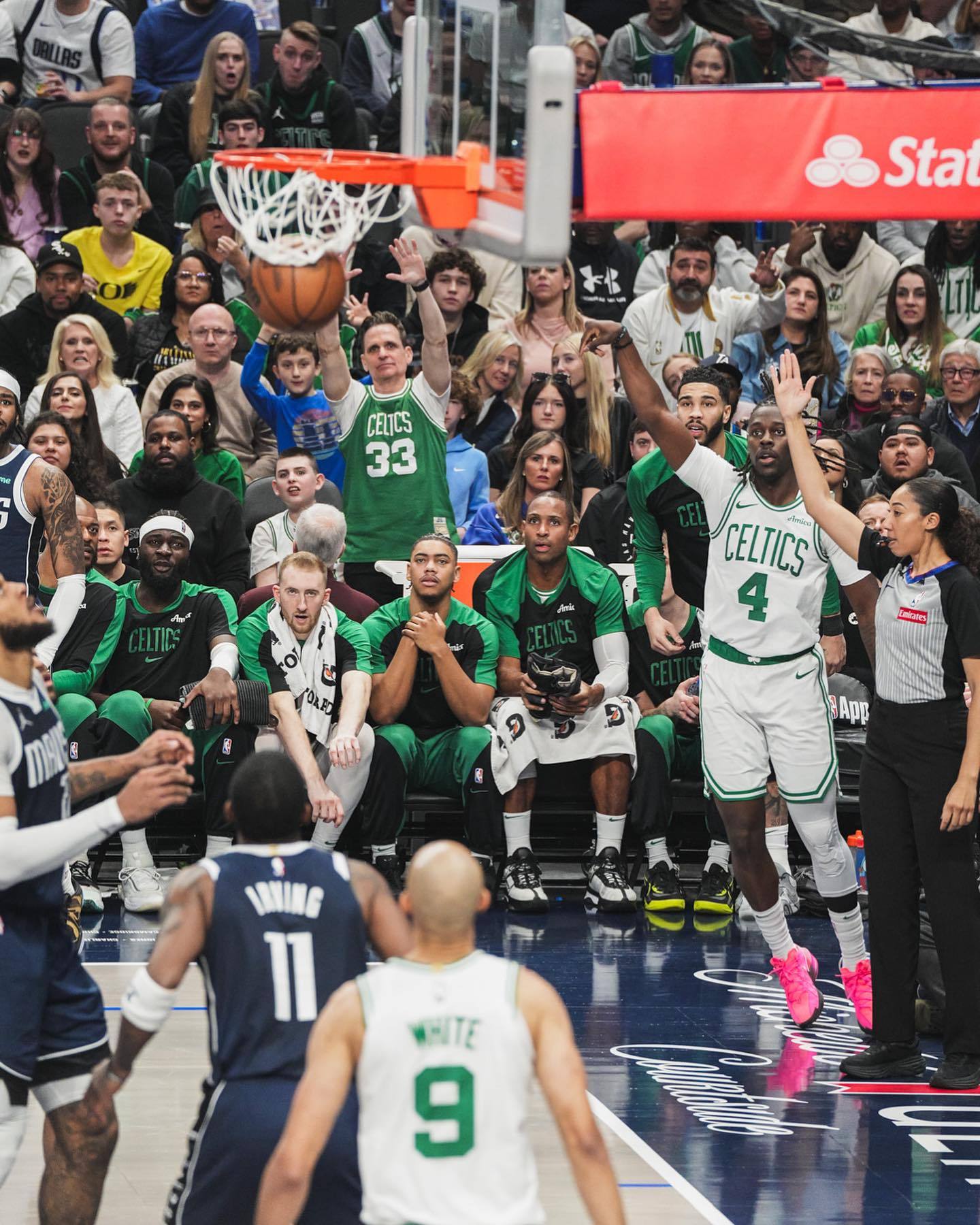 关于独行侠完胜步行者,恩比德刷新纪录的信息 关于独行侠完胜步行者,恩比德刷新纪录的信息