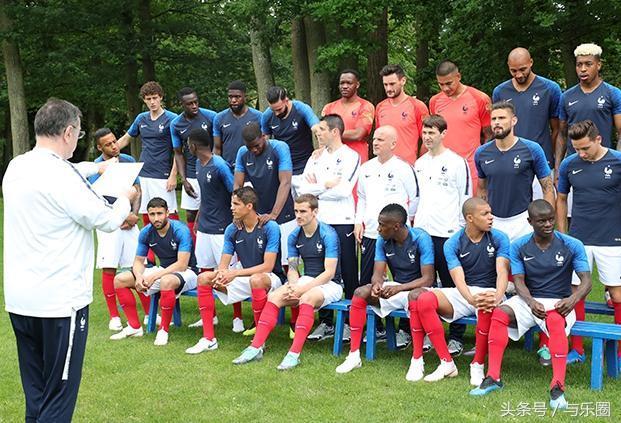 关于法国队力克葡萄牙队,奥恰洛夫扛起全队的信息 关于法国队力克葡萄牙队,奥恰洛夫扛起全队的信息