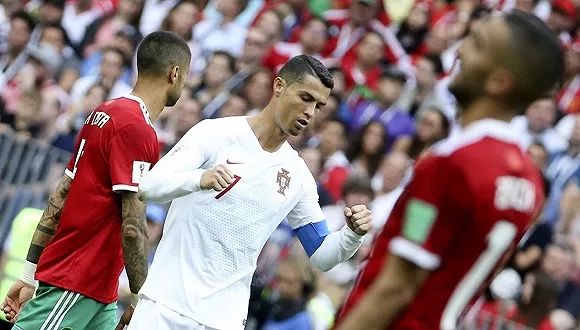 摩洛哥轻取瑞典，苏亚雷斯关键制胜